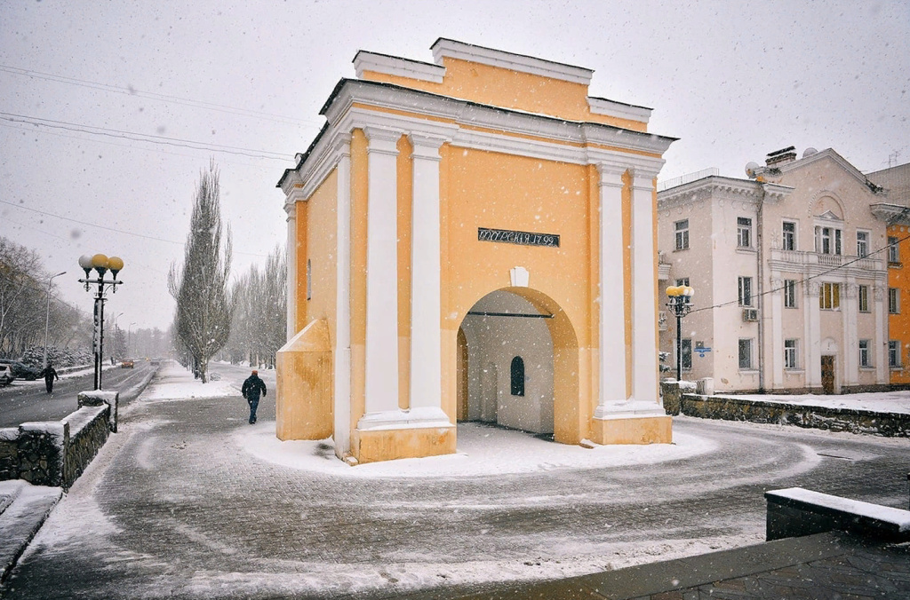 Тарские ворота крепости